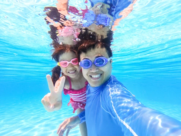 family underwater pool