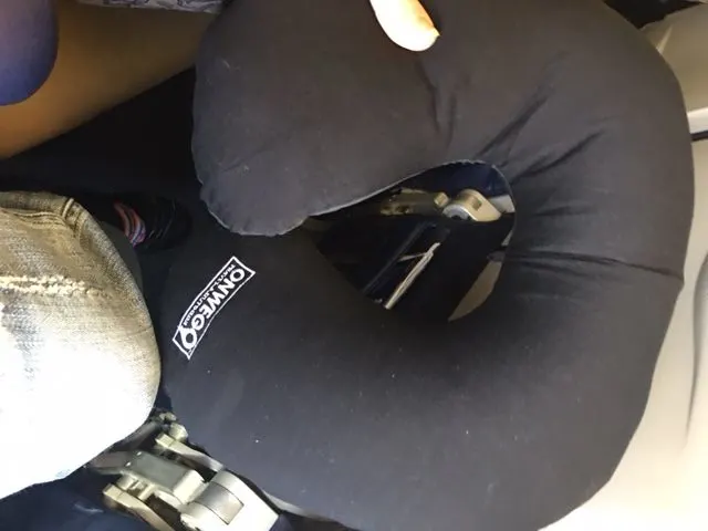 inflatable travel pillow